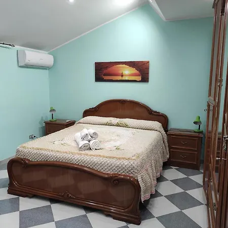 Casa Vacanze Via Pola San Giorgio (Messina)
