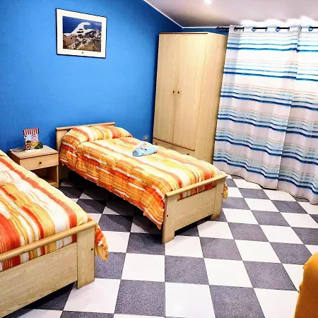 Casa Vacanze Via Pola San Giorgio (Messina)