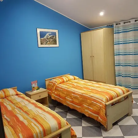 Casa Vacanze Via Pola Apartment