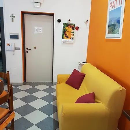 Casa Vacanze Via Pola Apartment San Giorgio (Messina)