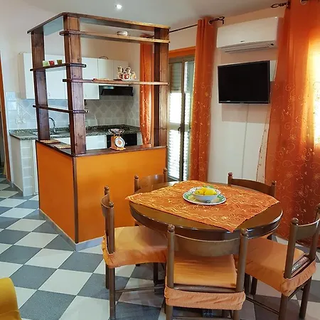 Apartment Casa Vacanze Via Pola *